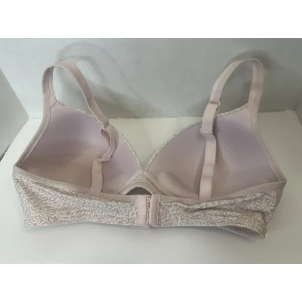 Warners~Body Heaven~Women's~Size‎ 36 C~Wireless~Molded Cup~Bra~Pink - Picture 2 of 4